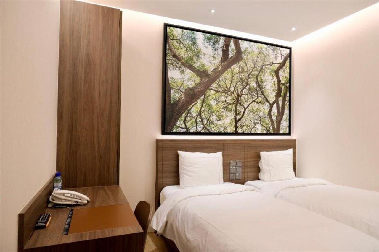 L Hotel At Bugis Ville Singapore Exterior photo